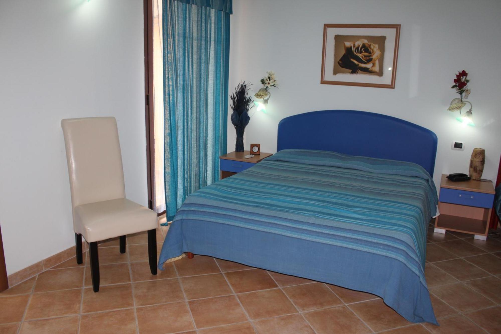 B&B Sotto Le Stelle Vacanze Бари Сардо Екстериор снимка